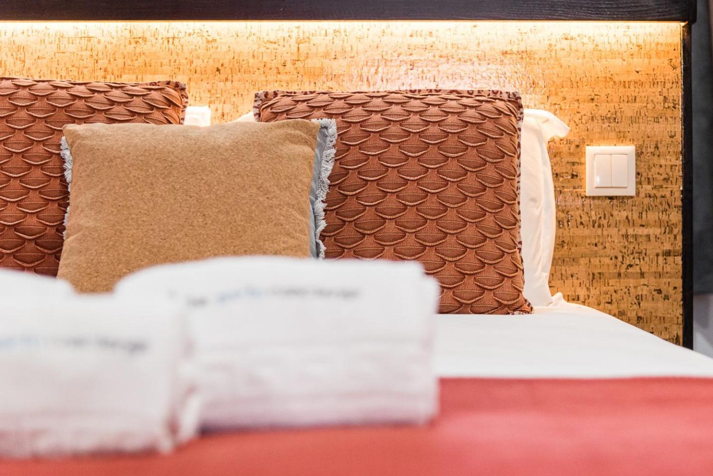 Guestready - Charming Stone Wall Retreat Otel Vila Nova de Gaia Dış mekan fotoğraf
