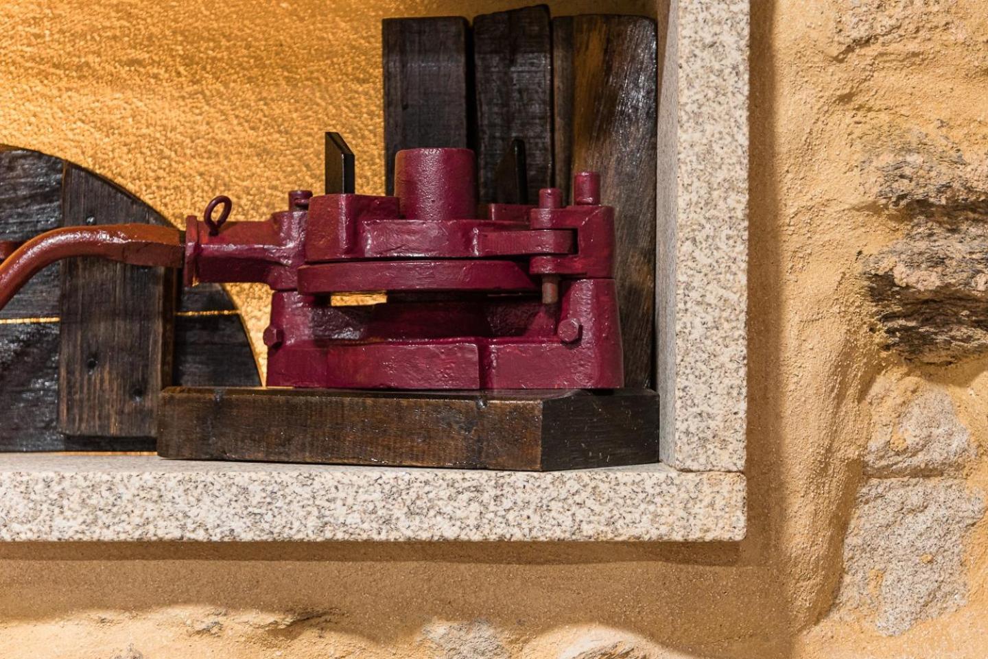 Guestready - Charming Stone Wall Retreat Otel Vila Nova de Gaia Dış mekan fotoğraf